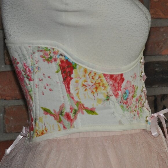 New Reversible Back & Front Lace-up Corset Belt, Floral & Upcycled Velvet XS - Picture 4 of 10